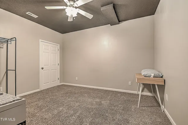 $639,000 | 616 Kings Ridge Drive, Blountville, TN 37617