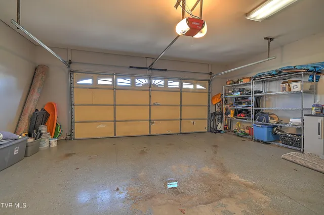 $639,000 | 616 Kings Ridge Drive, Blountville, TN 37617