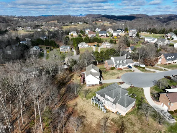 $609,000 | 616 Kings Ridge Drive, Blountville, TN 37617