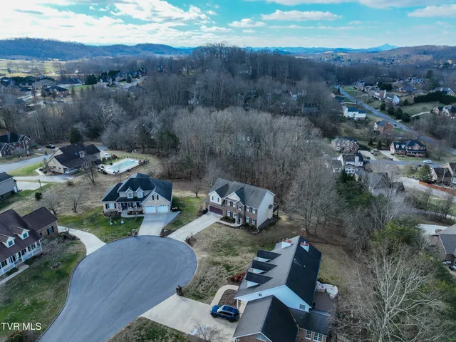 $639,000 | 616 Kings Ridge Drive, Blountville, TN 37617