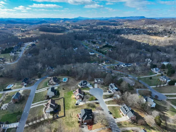 $609,000 | 616 Kings Ridge Drive, Blountville, TN 37617