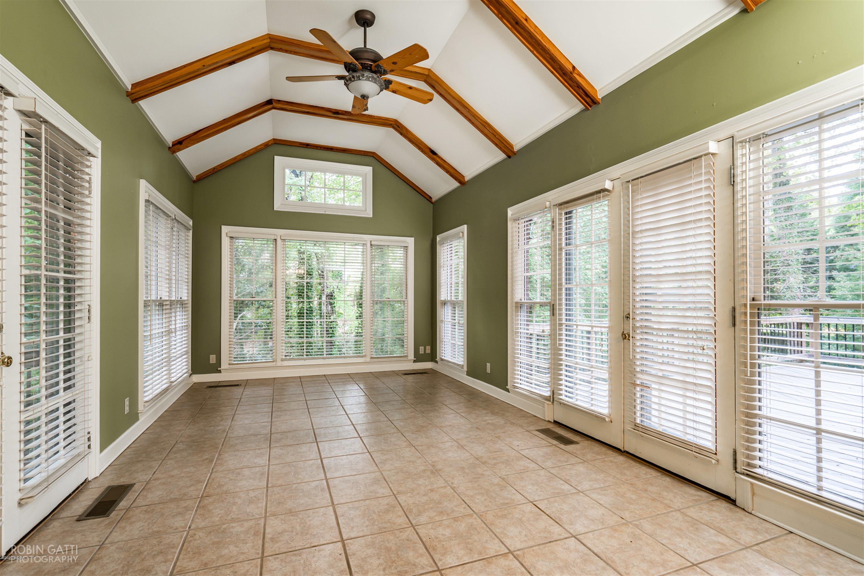 4181 Canyon Road Macon, GA 31210 - Photo 16 of 40 16-DSC04097