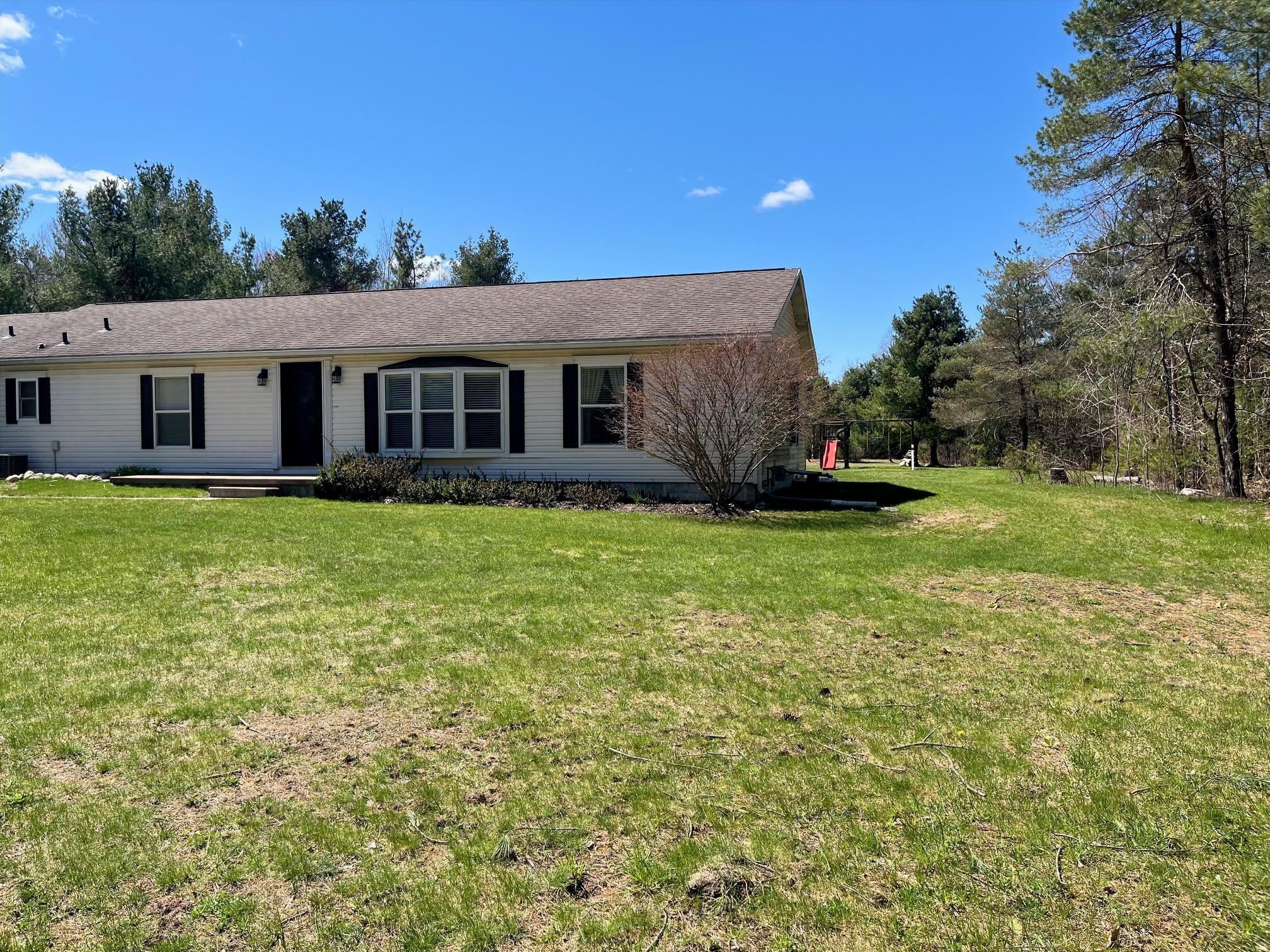 10951 Butler Road Cheboygan, MI 49721 - Photo 52 of 62 image2