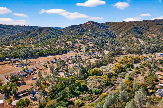 $38,000 | 3245 Weeping Willow Way, Clearlake Oaks, CA 95423