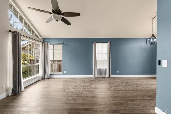 $845,000 | 172 Cornell Street, Windsor, CA 95492