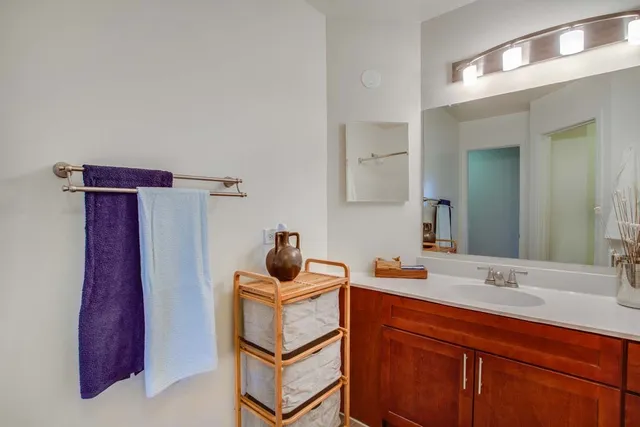 $1,679 | 52 Lincoln Oaks Drive, Unit 503, Willowbrook, IL 60527