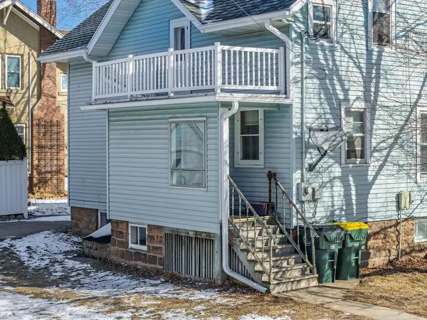$220,000 | 246 South Pine Street, Reedsburg, WI 53959