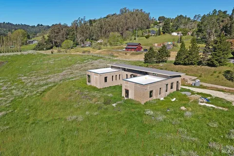 $4,500,000 | 3006 Bloomfield Road, Sebastopol, CA 95472