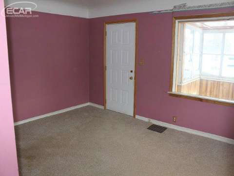 197 North Reed Road Corunna, MI 48817 - Photo 18 of 23 20430265-17.JPG