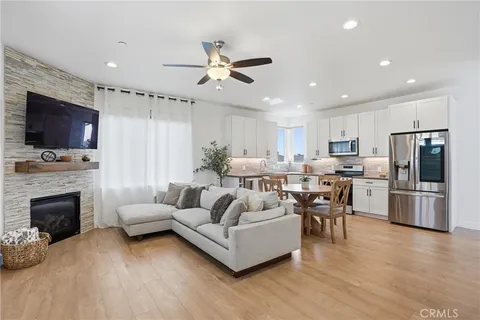 $829,000 | 393 South Oak Park Boulevard, Grover Beach, CA 93433