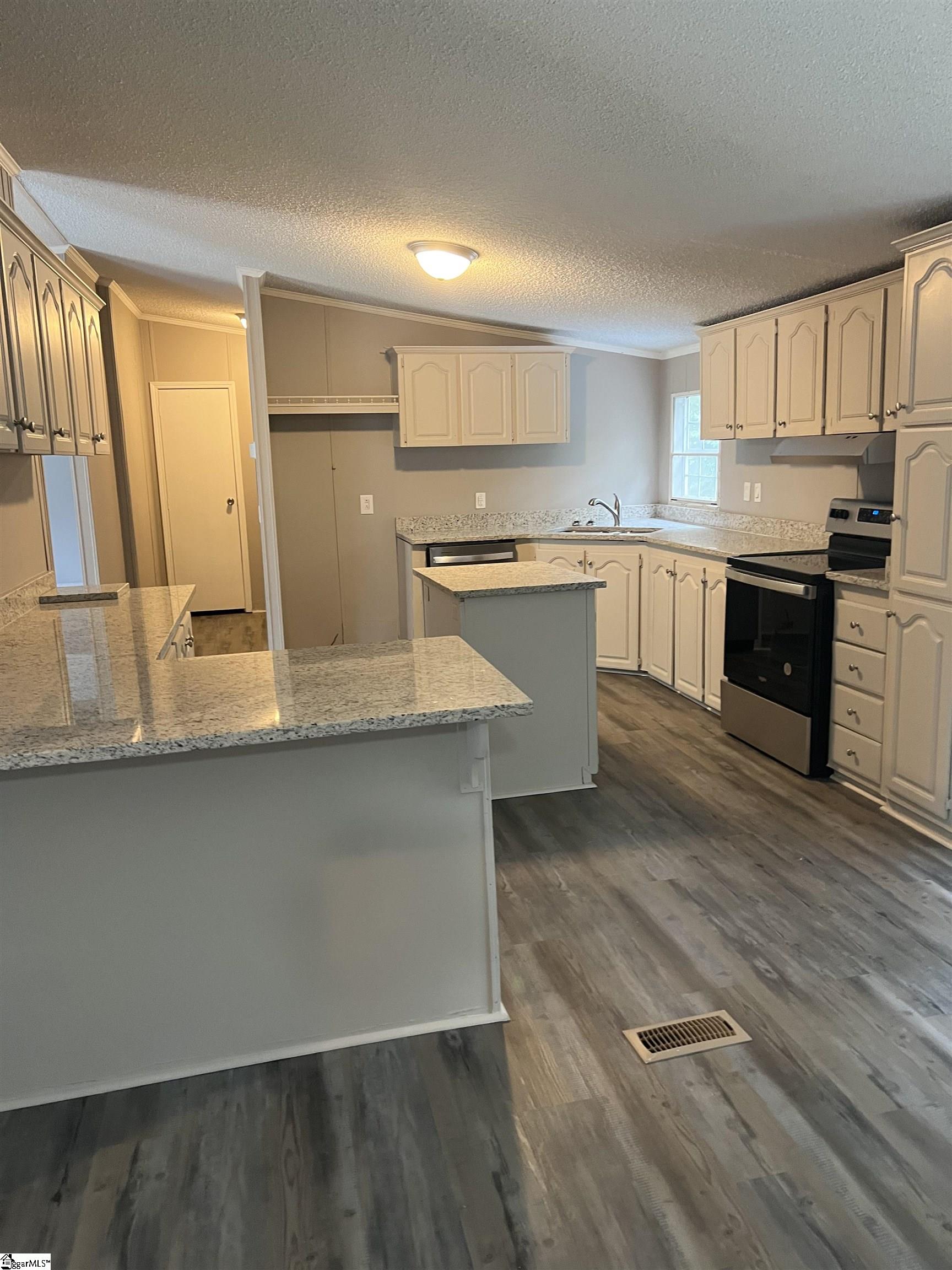 893 Black Snake Road Easley, SC 29640 - Photo 11 of 26