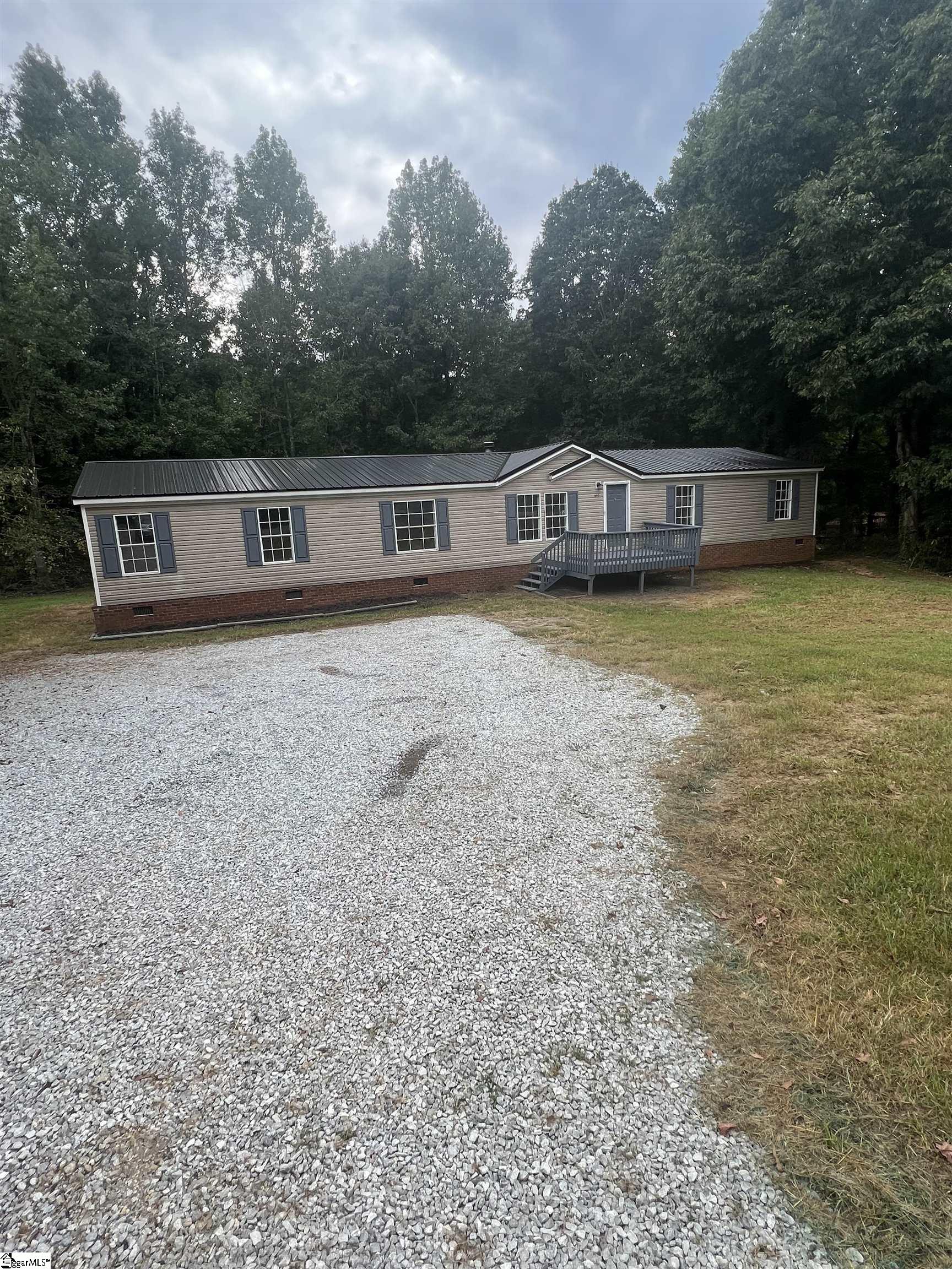 893 Black Snake Road Easley, SC 29640 - Photo 6 of 26