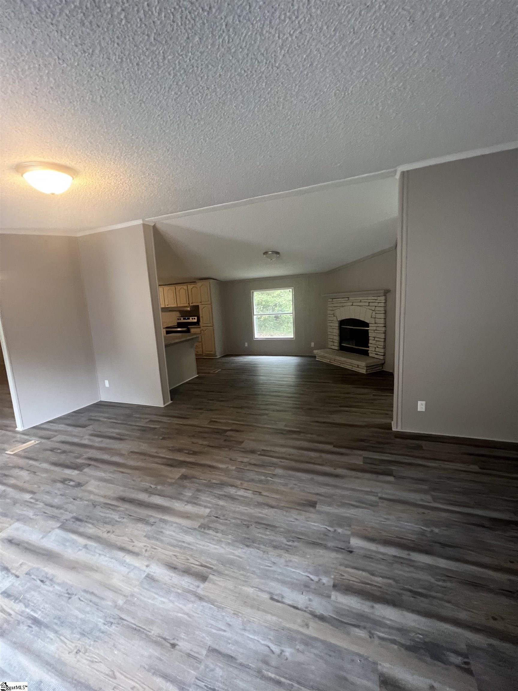 893 Black Snake Road Easley, SC 29640 - Photo 8 of 26