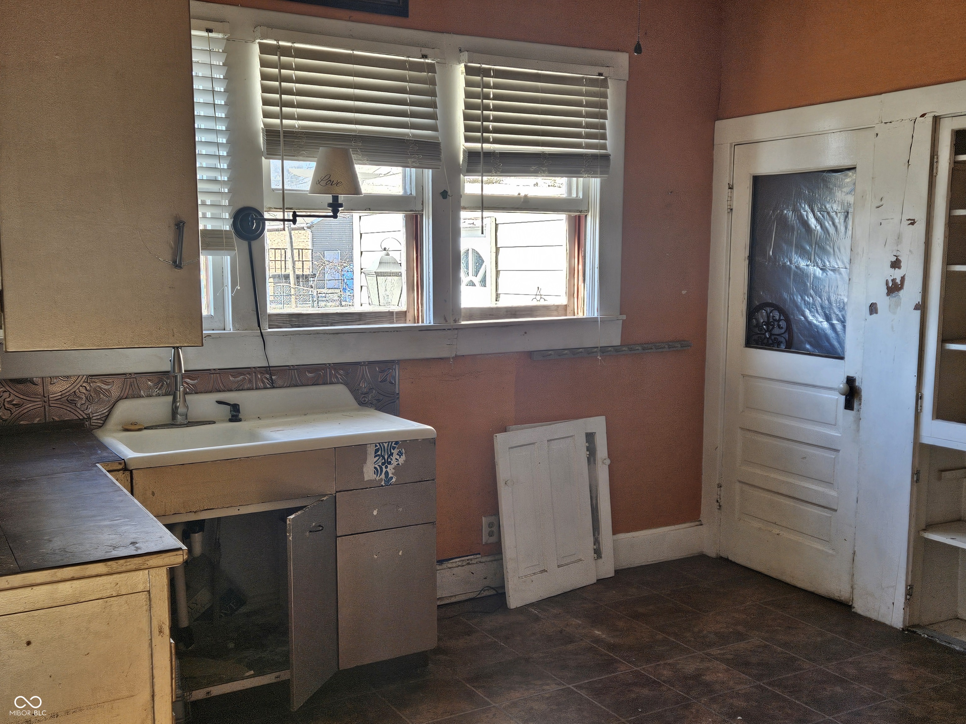 440 North 8th Street Clinton, IN 47842 - Photo 15 of 23