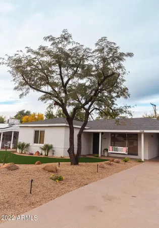 $3,000 | 1148 East Glenn Drive, Phoenix, AZ 85020