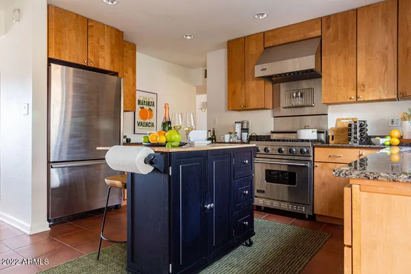 $3,000 | 1148 East Glenn Drive, Phoenix, AZ 85020