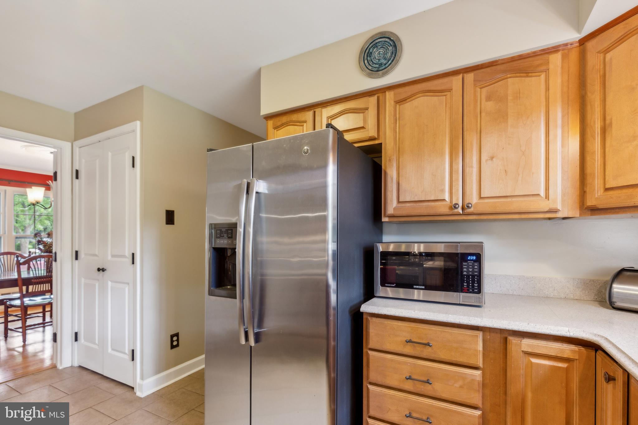 8631 Gateshead Road Alexandria, VA 22309 - Photo 5 of 37 Updated kitchen