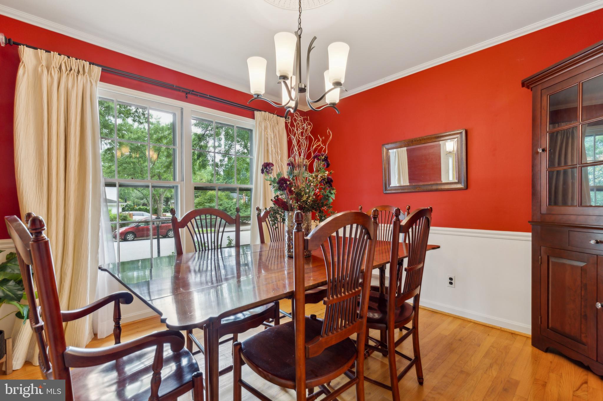 8631 Gateshead Road Alexandria, VA 22309 - Photo 8 of 37 Formal Dining Room