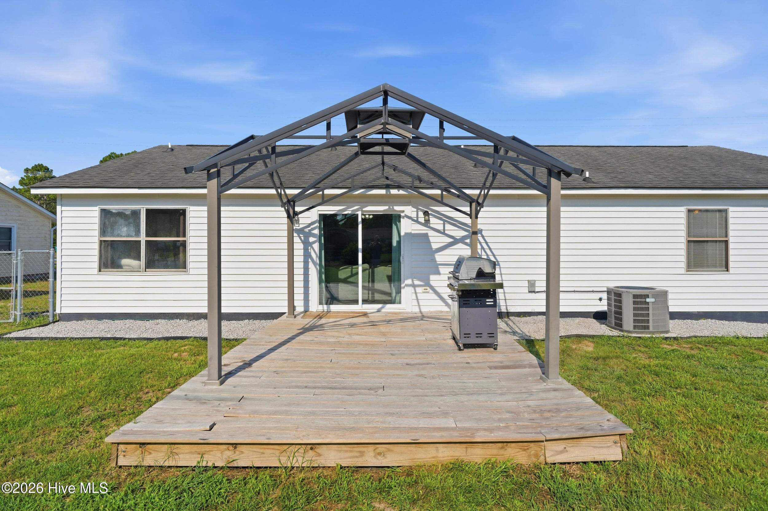 519 Sand Ridge Road Hubert, NC 28539 - Photo 34 of 39