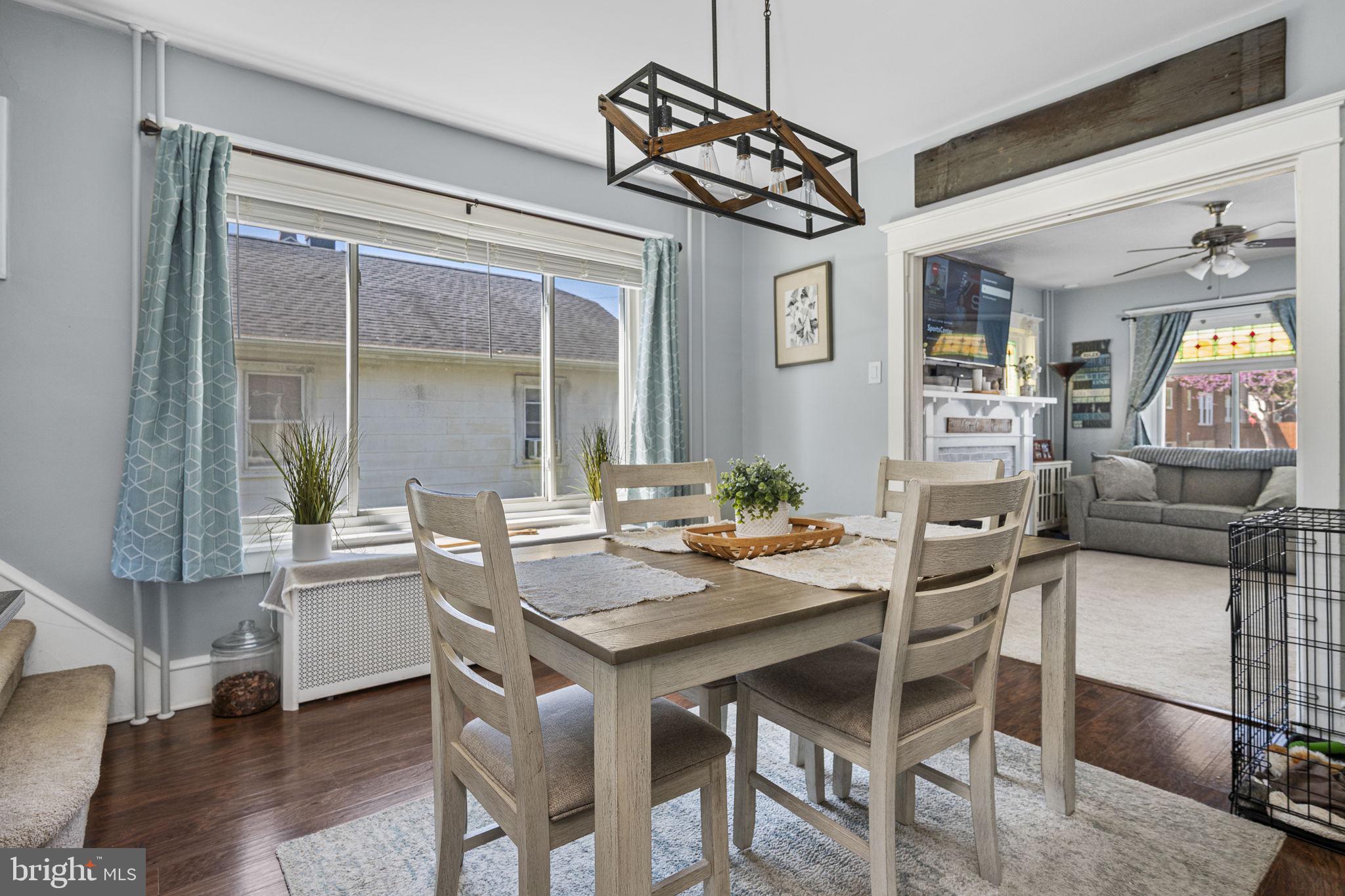 2116 Noble Street Reading, PA 19609 - Photo 10 of 35 Bright and inviting dining space.