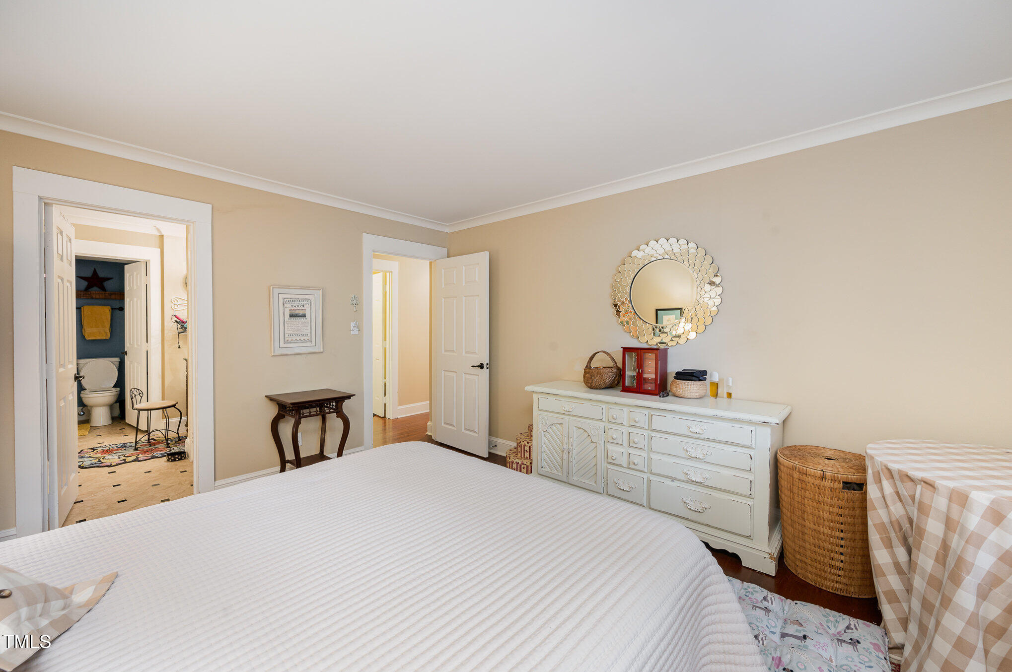 6035 Sentinel Drive Raleigh, NC 27609 - Photo 18 of 32 017_dsc_6070-edit_596