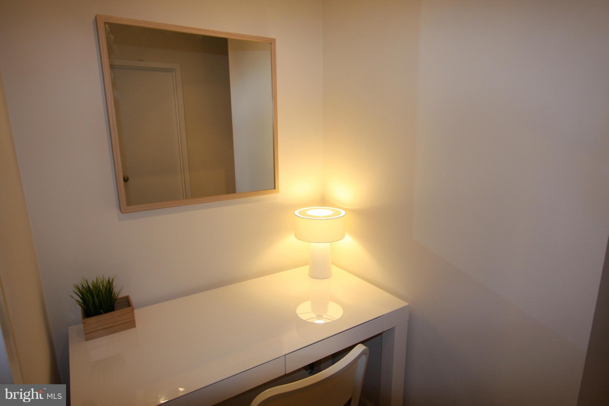 2030 F Street Northwest, Unit 407 Washington, DC 20006 - Photo 9 of 24 Bath