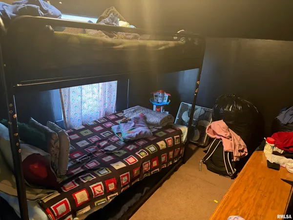 $25,000 | 308 West Warren Street, Avon, IL 61415
