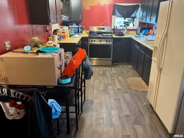 $25,000 | 308 West Warren Street, Avon, IL 61415