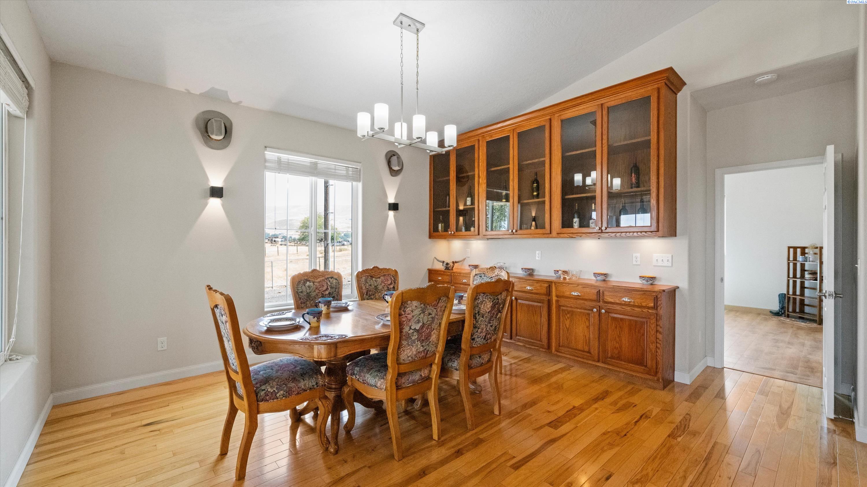 173403 West Byron Road Prosser, WA 99350 - Photo 12 of 42 Gallery Image 12