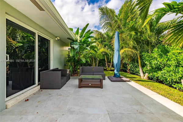 $10,000 | 709 Elm Tree Lane, Unit 709, Boca Raton, FL 33486