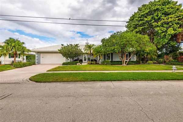 $10,000 | 709 Elm Tree Lane, Unit 709, Boca Raton, FL 33486