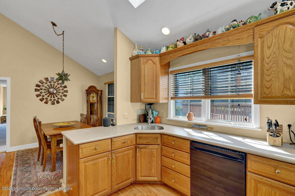 41 Ridge Avenue Manasquan, NJ 08736 - Photo 12 of 41 Kitchen