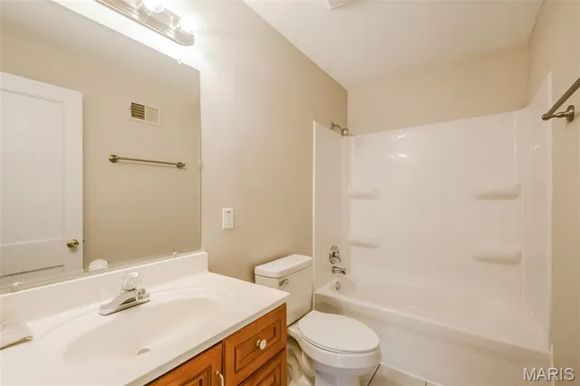 $1,530 | 9457 Harold Drive, St. Louis, MO 63134