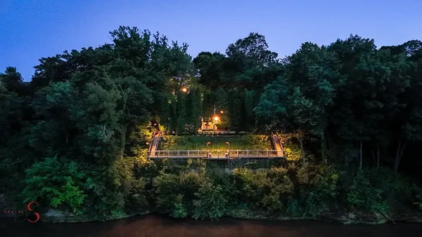 $1,600,000 | 524 East Van Buren Street, Ottawa, IL 61350