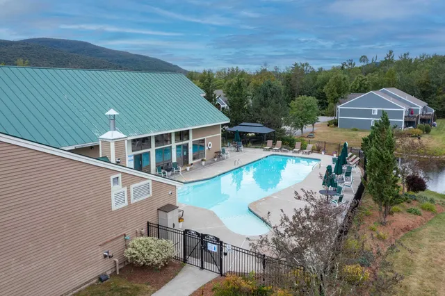 $575,000 | 166 Forest Ridge Drive, Unit 1, Lincoln, NH 03251