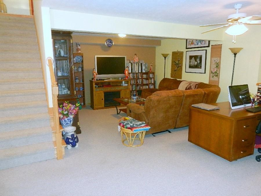 2891 Riley Ridge Road Holland, MI 49424 - Photo 19 of 34 Family Rm 1