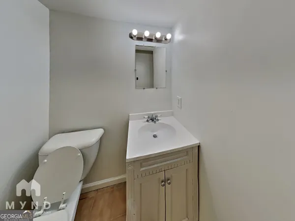 $1,429 | 1963 Whitehall Forest Court Southeast, Atlanta, GA 30316