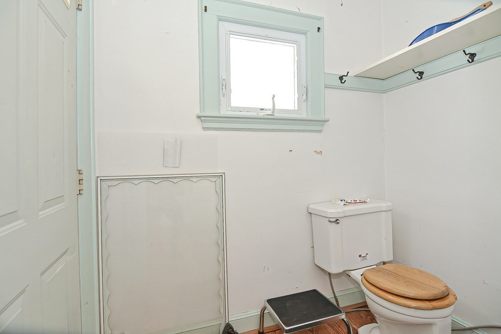 108 Spring Street Stoneham, MA 02180 - Photo 20 of 40