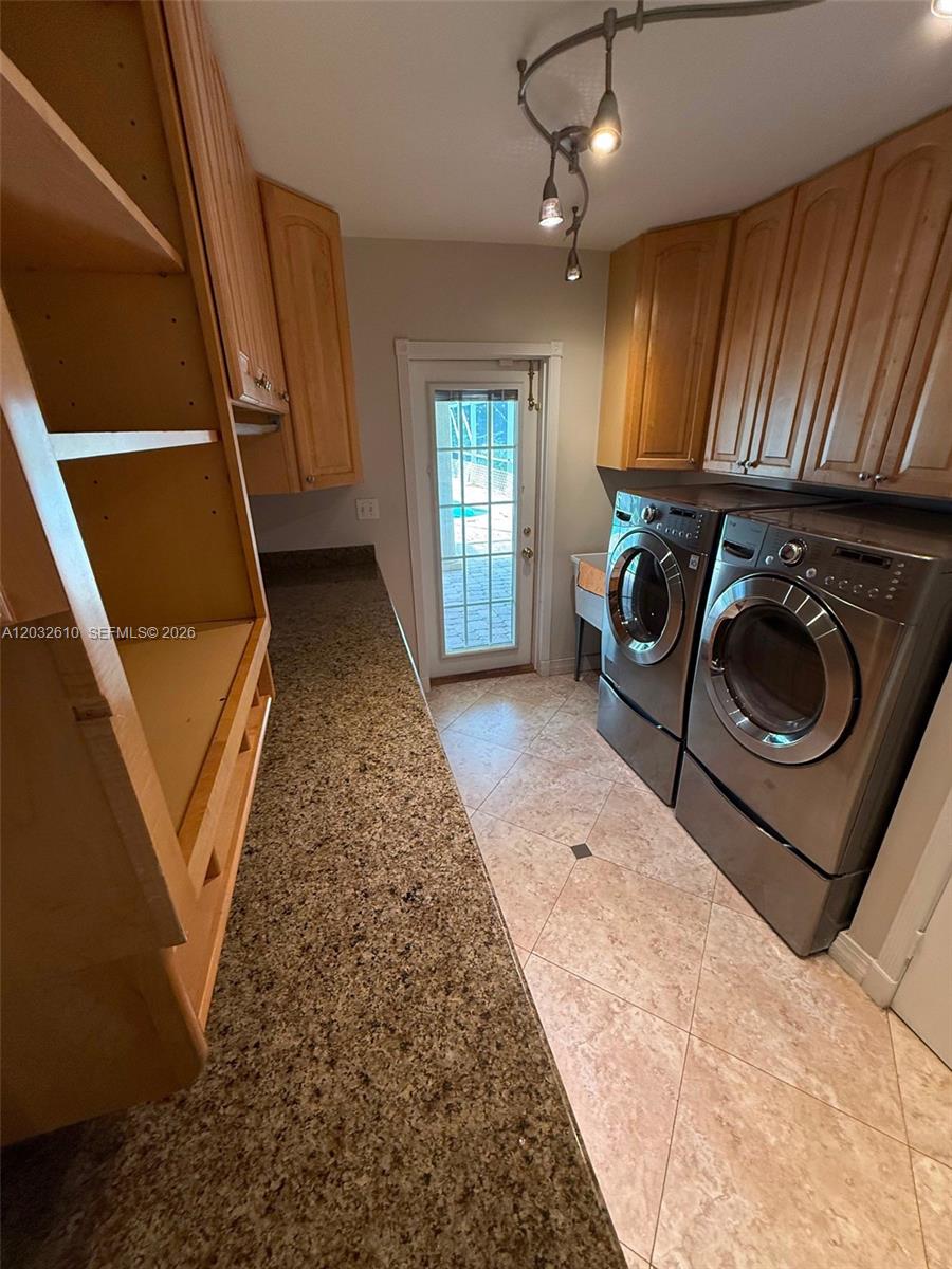 17501 Southwest 54th Street Southwest Ranches, FL 33331 - Photo 18 of 46