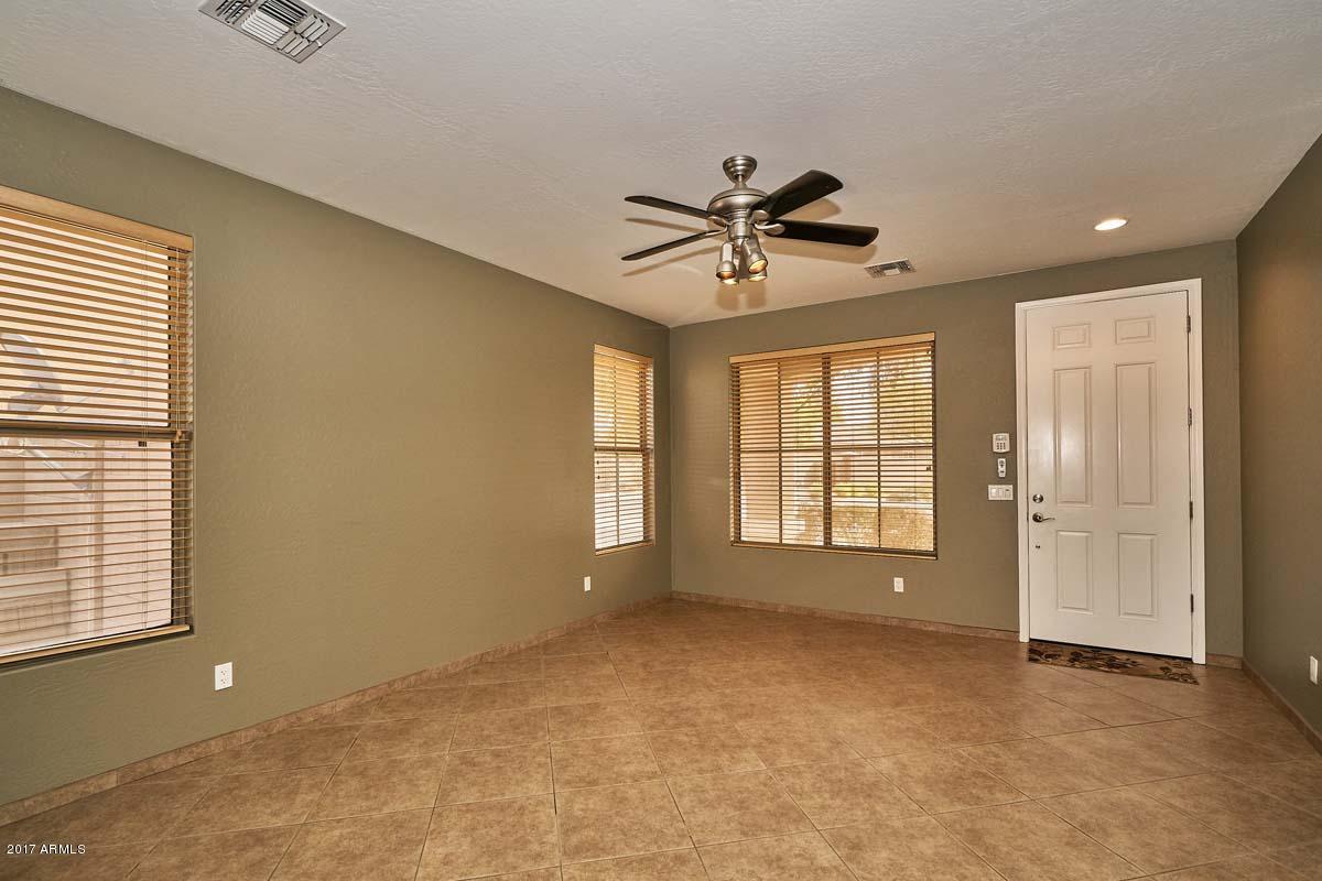 3276 East Attleboro Road Gilbert, AZ 85295 - Photo 2 of 40 Living Room