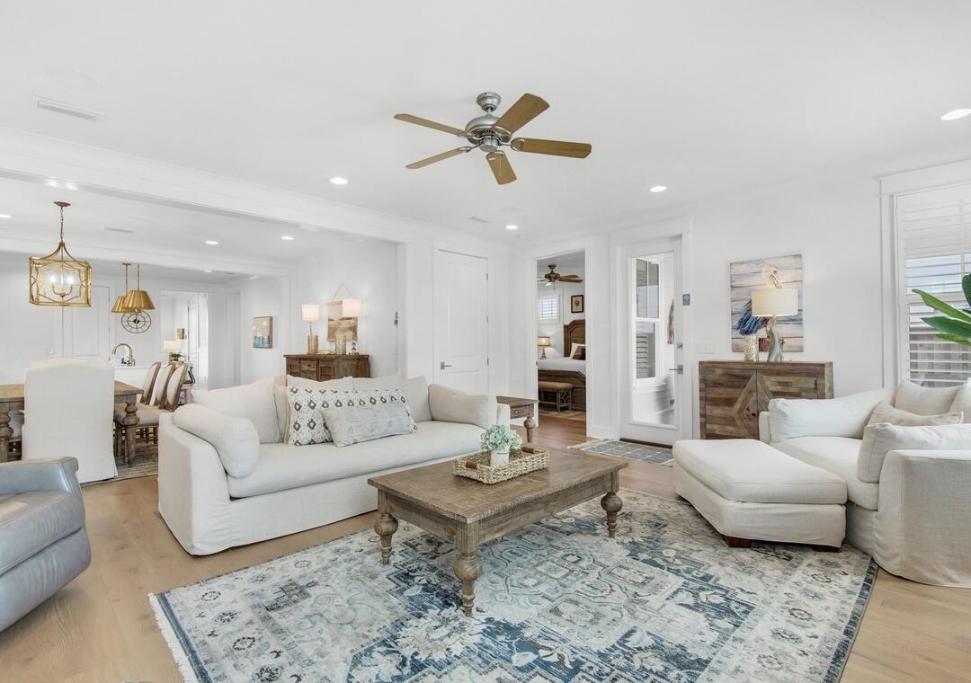 Living room 2