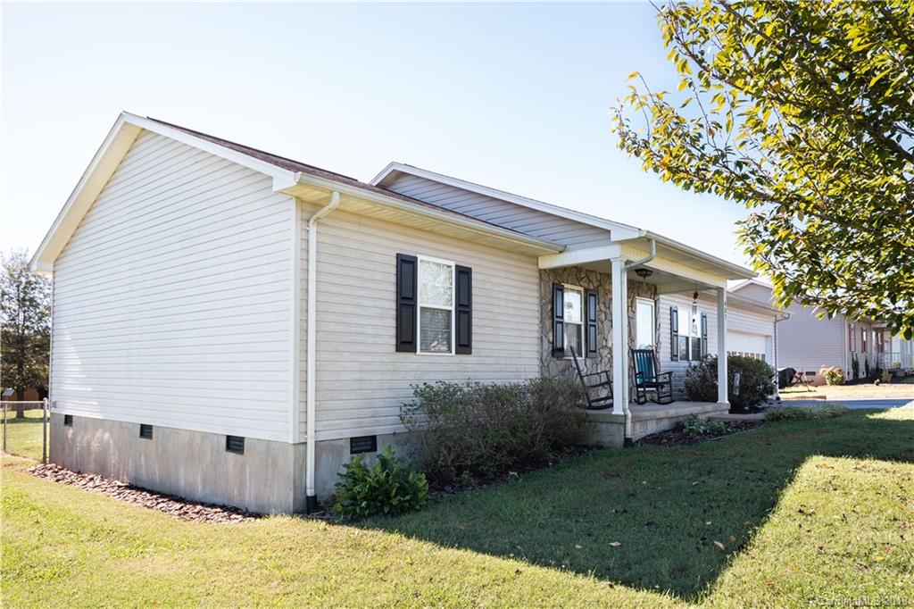 437 Drumstand Road Stony Point, NC 28678 - Photo 5 of 29 Gallery Image 5