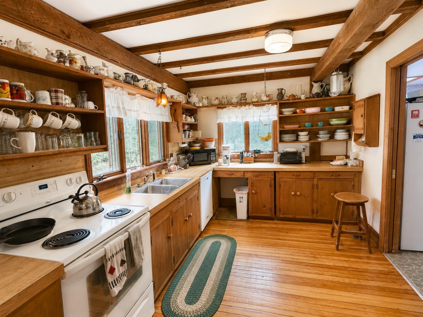 3200 Shadow Lake Road Glover, VT 05839 - Photo 9 of 40