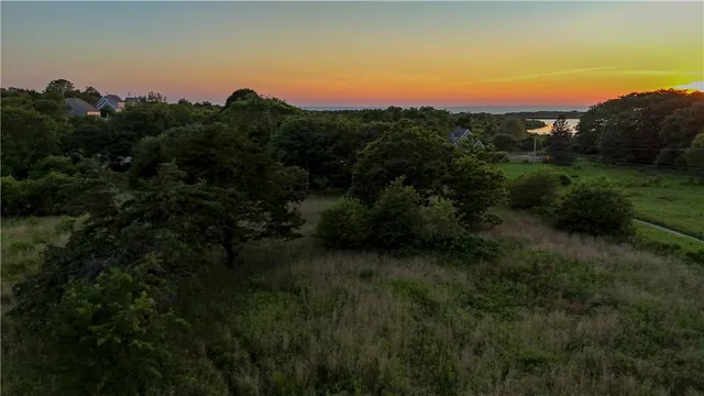 $2,950,000 | 751 Corn Neck Road, Block Island, RI 02807