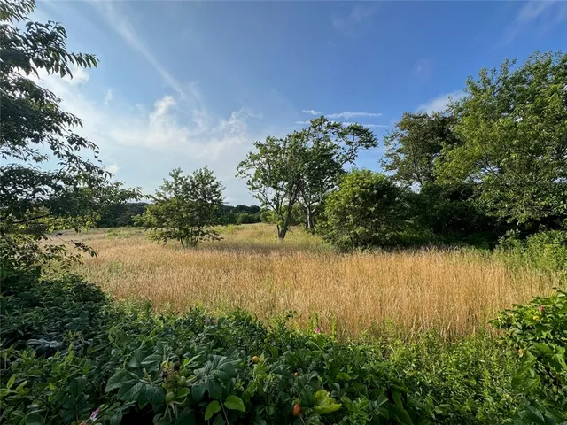$2,950,000 | 751 Corn Neck Road, Block Island, RI 02807