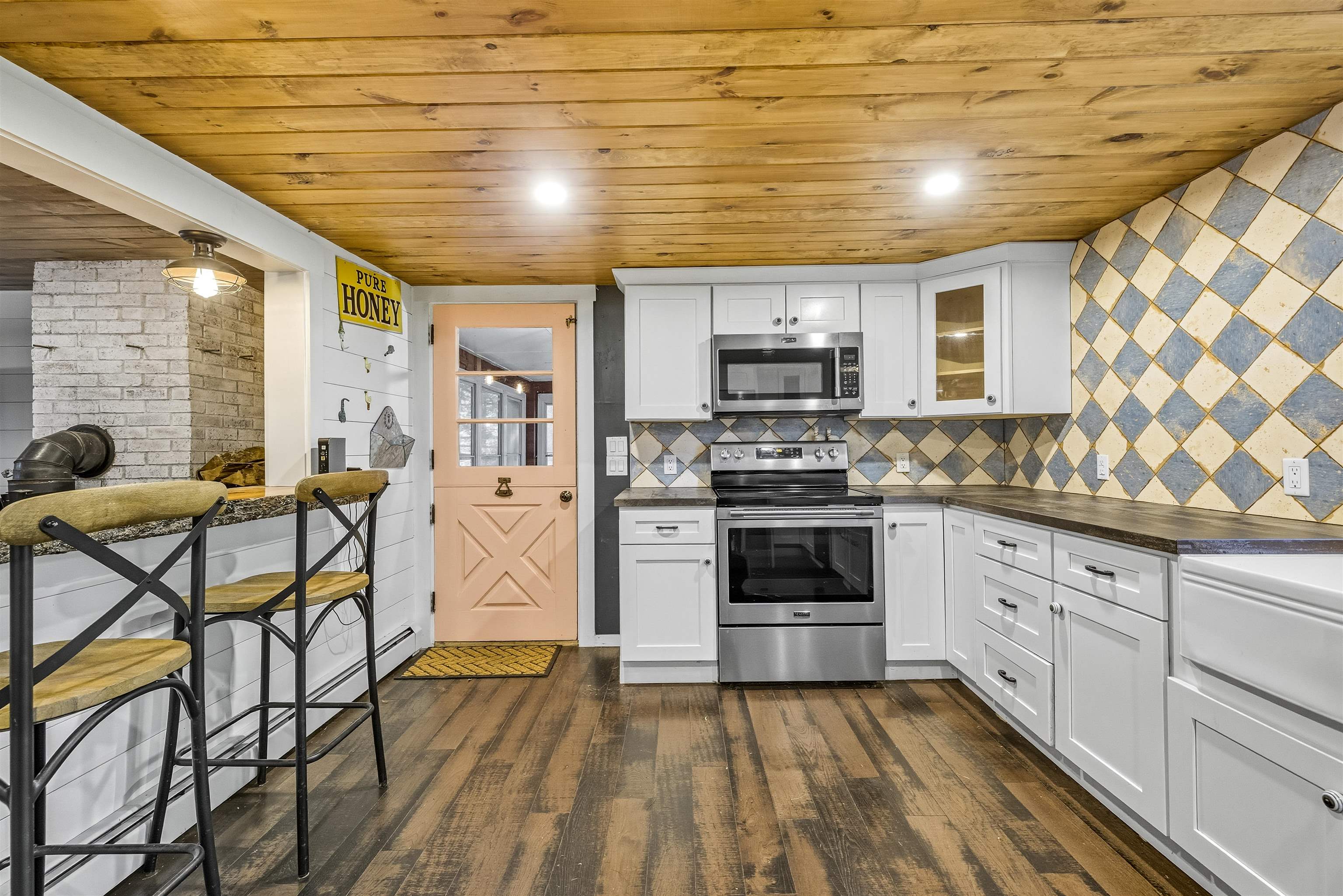 7 Currierville Road Newton, NH 03858 - Photo 5 of 60 Gallery Image 5
