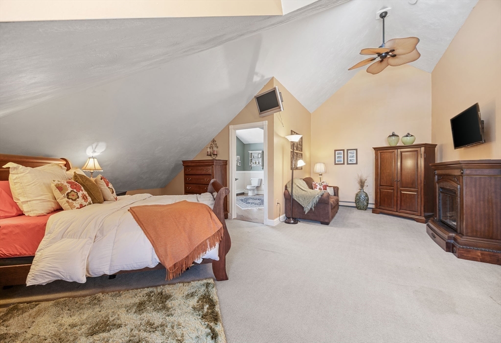 3 Wolf Road Bourne, MA 02532 - Photo 21 of 40