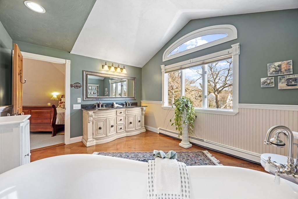 3 Wolf Road Bourne, MA 02532 - Photo 23 of 40