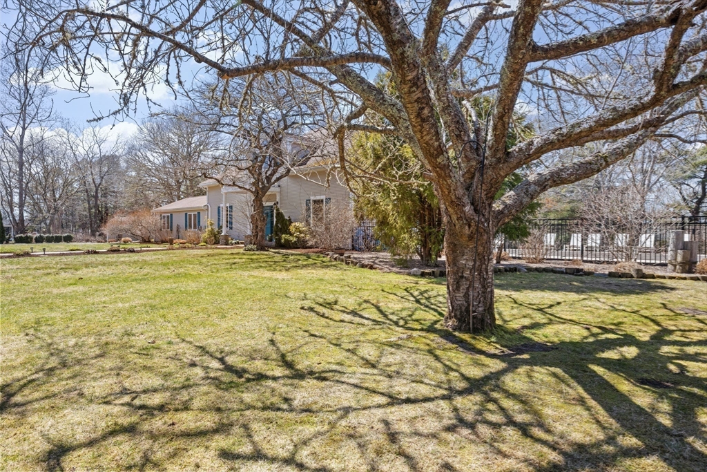 3 Wolf Road Bourne, MA 02532 - Photo 33 of 40