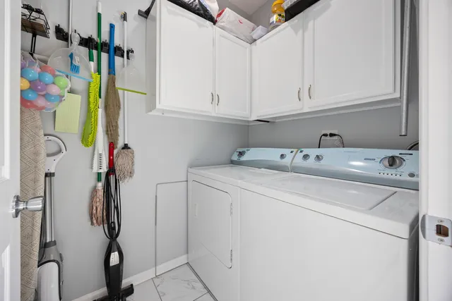 $394,999 | 9411 Harrison Street, Des Plaines, IL 60016